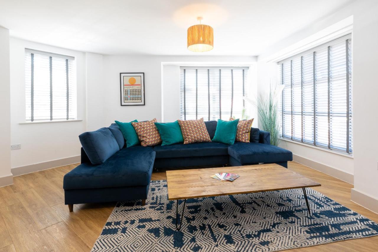 X-Large Two Bedroom & Two Bathroom Apartment With Free Evening Parking Southampton Luaran gambar